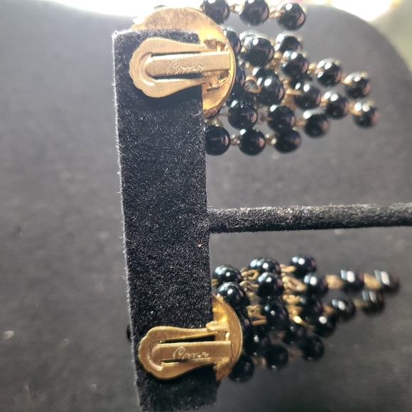 Elegant Black and Gold Beaded Earrings‎ - Picture 3 of 4